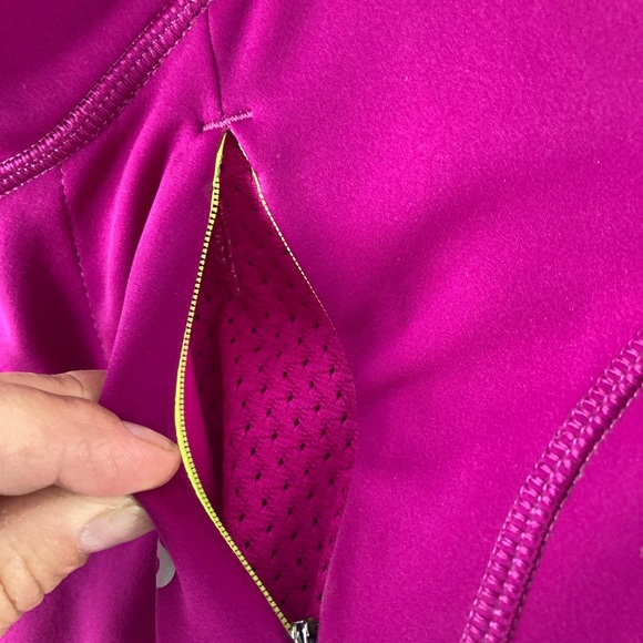 New balance jacket - Picture 9 of 9